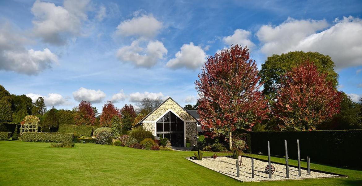 Domaine Albizia Hotel Livry  Exterior photo